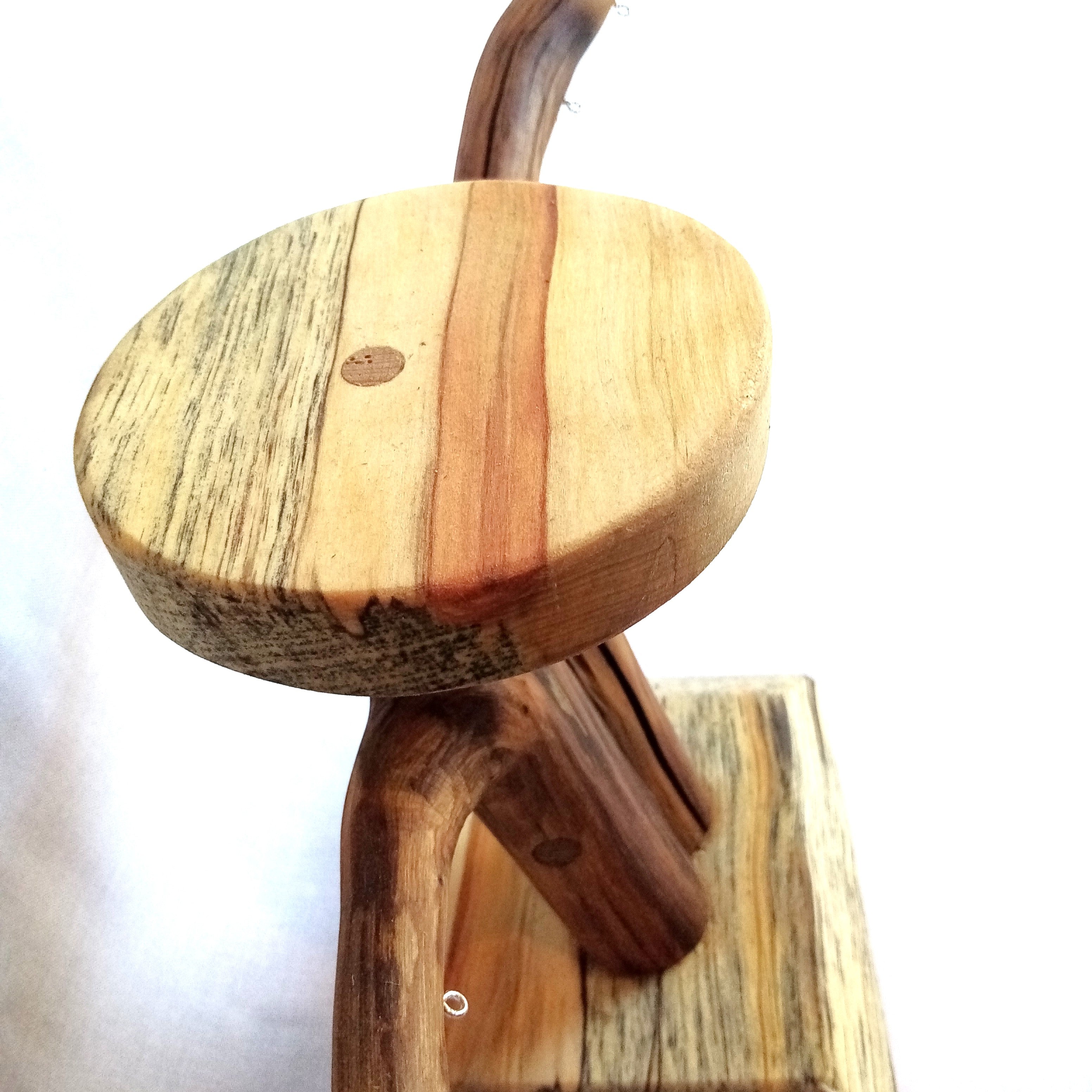 Porte boucles d'oreilles sur pied - 21 attaches- Largeur 76cm - Hauteur MAX 35cm