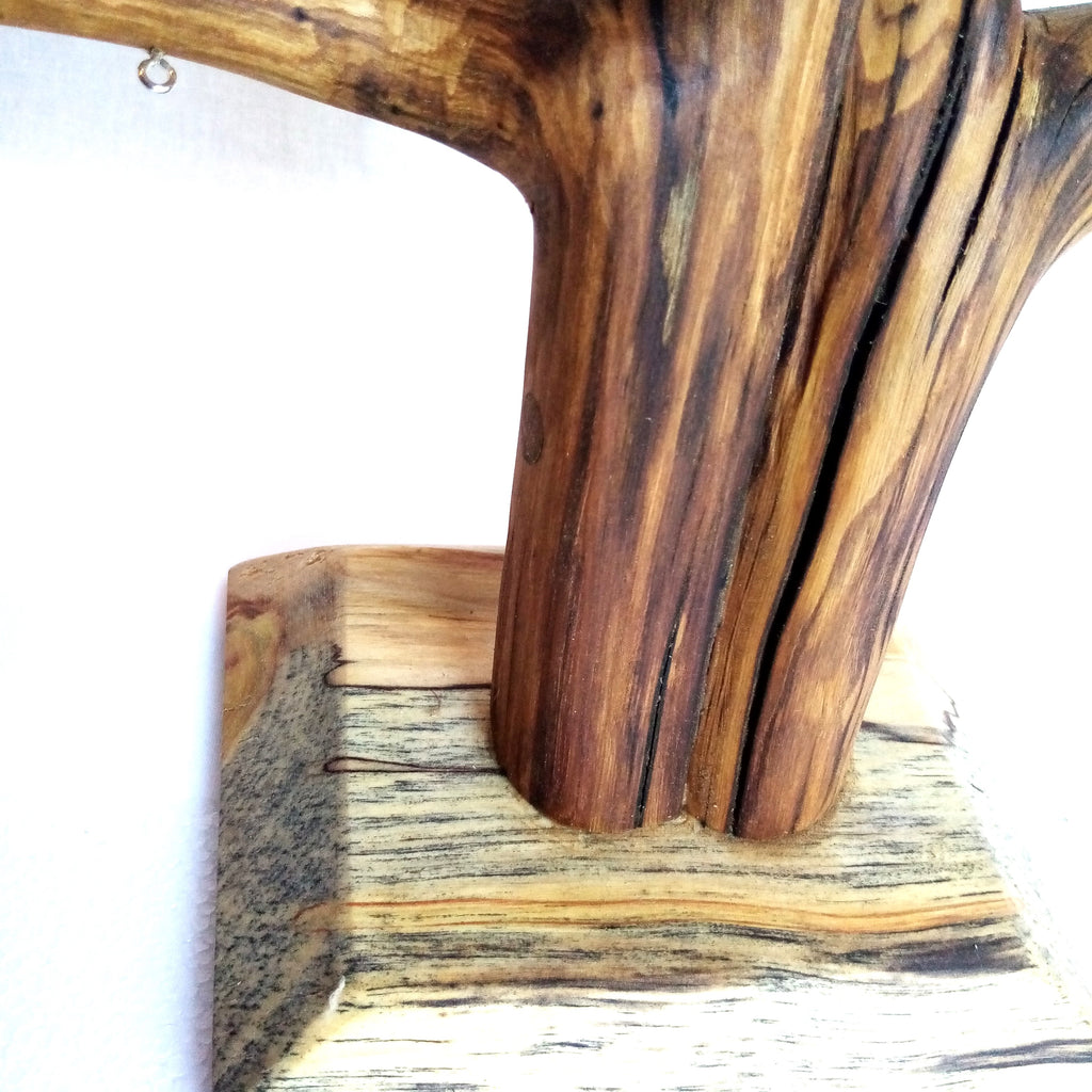 Porte boucles d'oreilles sur pied - 21 attaches- Largeur 76cm - Hauteur MAX 35cm