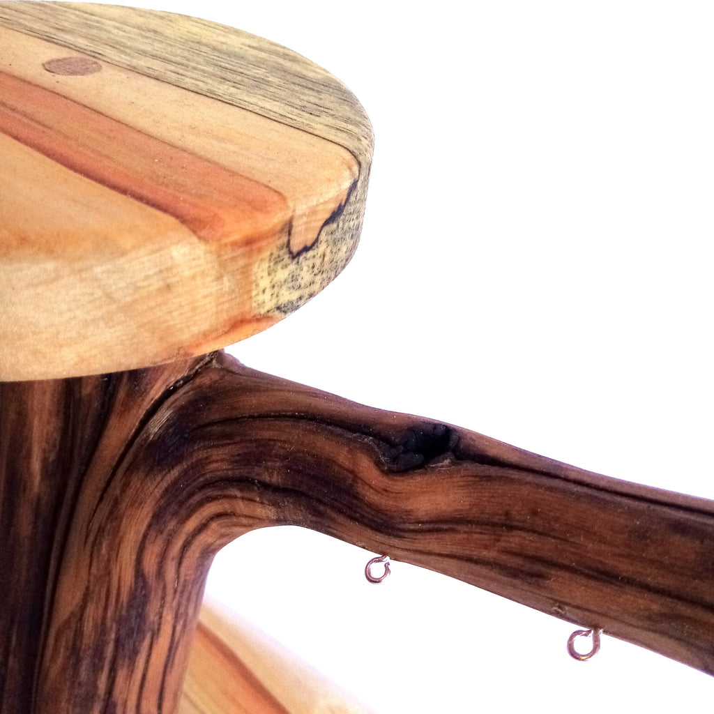 Porte boucles d'oreilles sur pied - 21 attaches- Largeur 76cm - Hauteur MAX 35cm