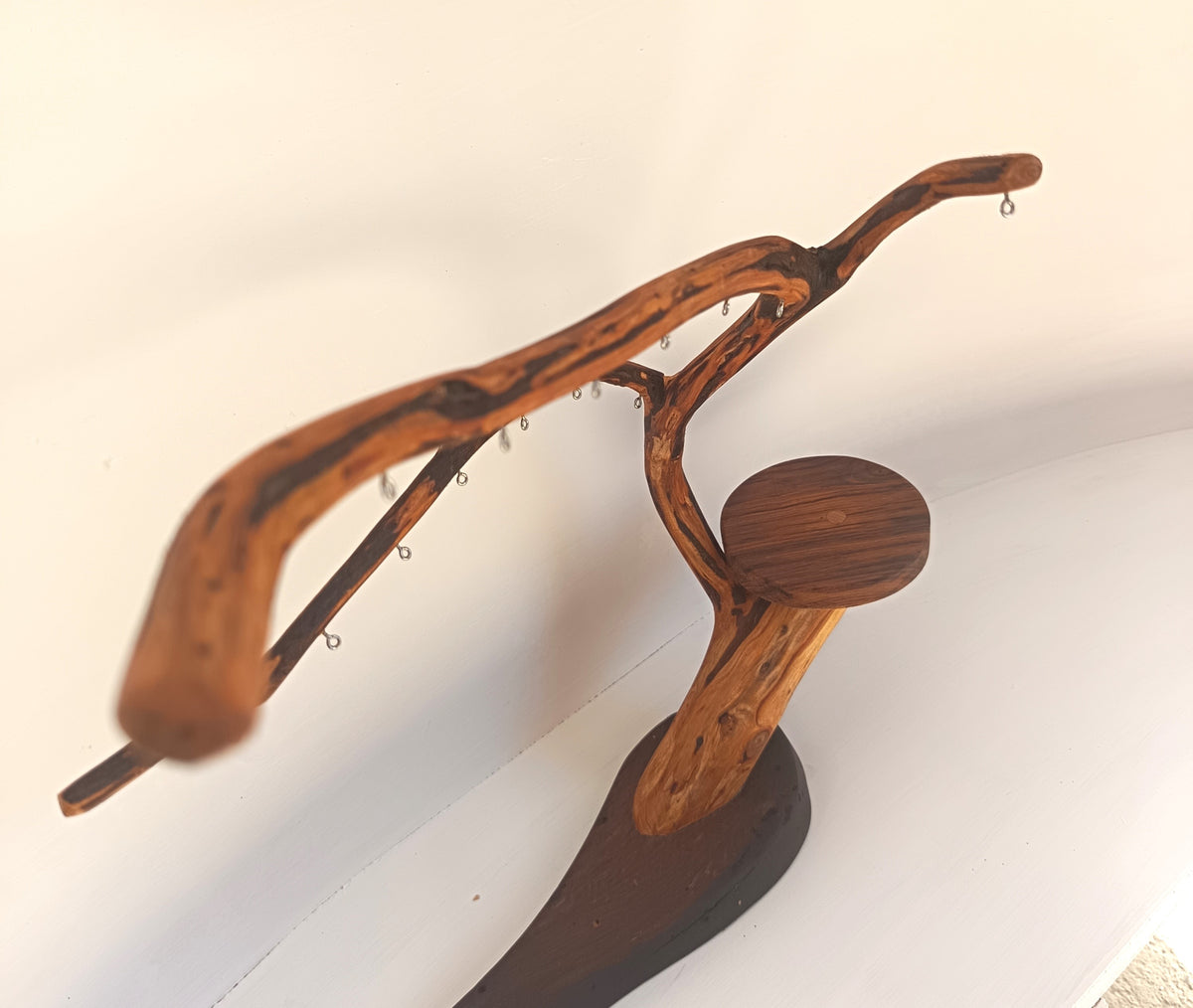 Support pour boucles d'oreilles sur pied - 16 attaches- Largeur 35cm - Hauteur 37cm Souffle des Bois