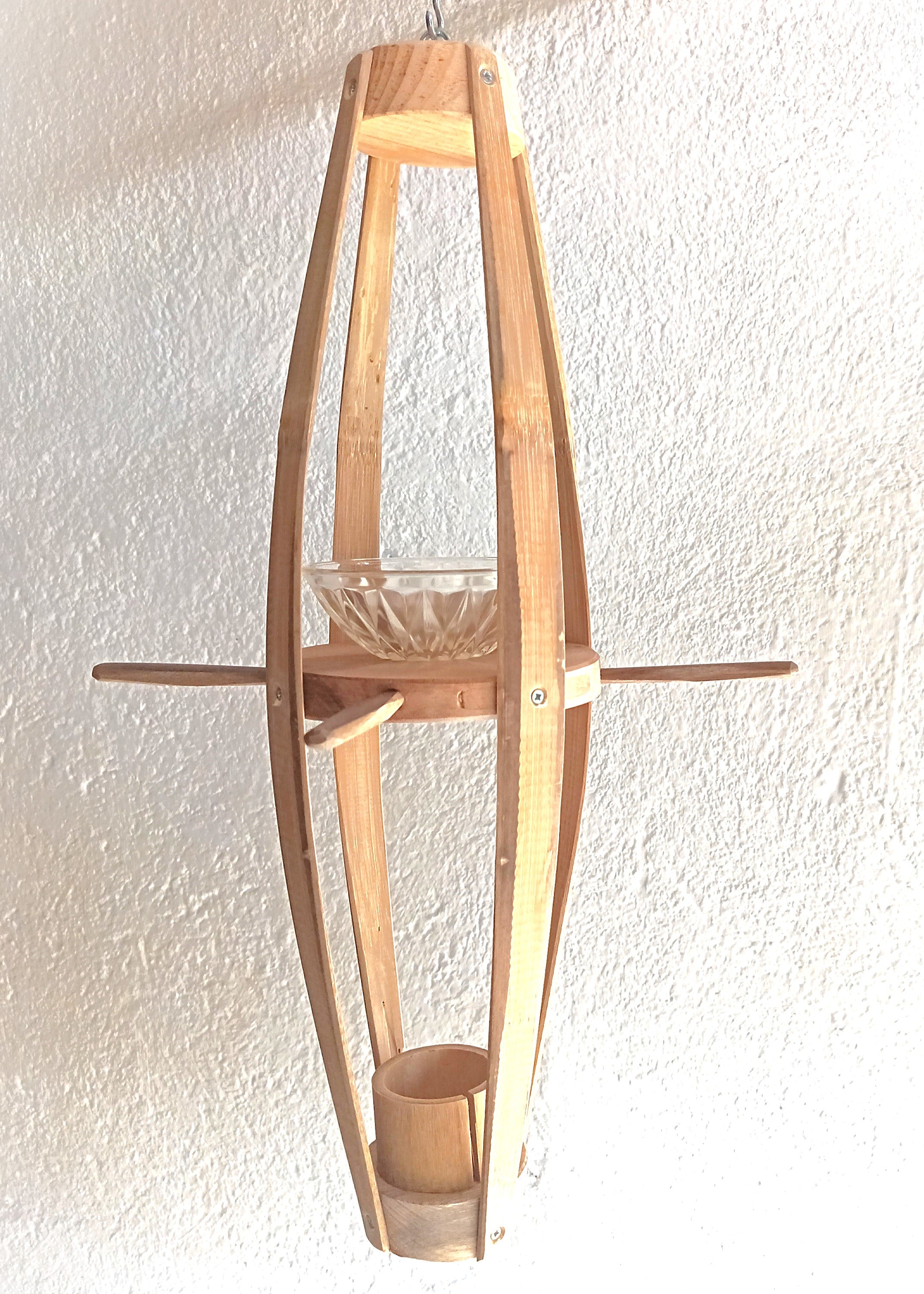 Harmonie Bambou – Mangeoire Artisanale Suspendue en Bois Naturel