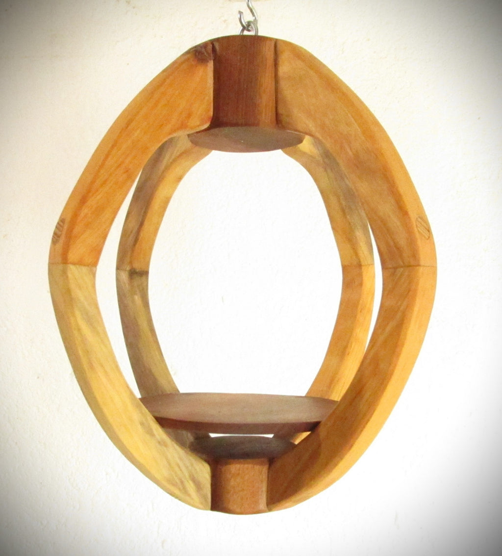 Suspension Bois 3 essences - H29cm x L24cm - plateau noyer / arceaux sapin / pièces assemblage hêtre S011