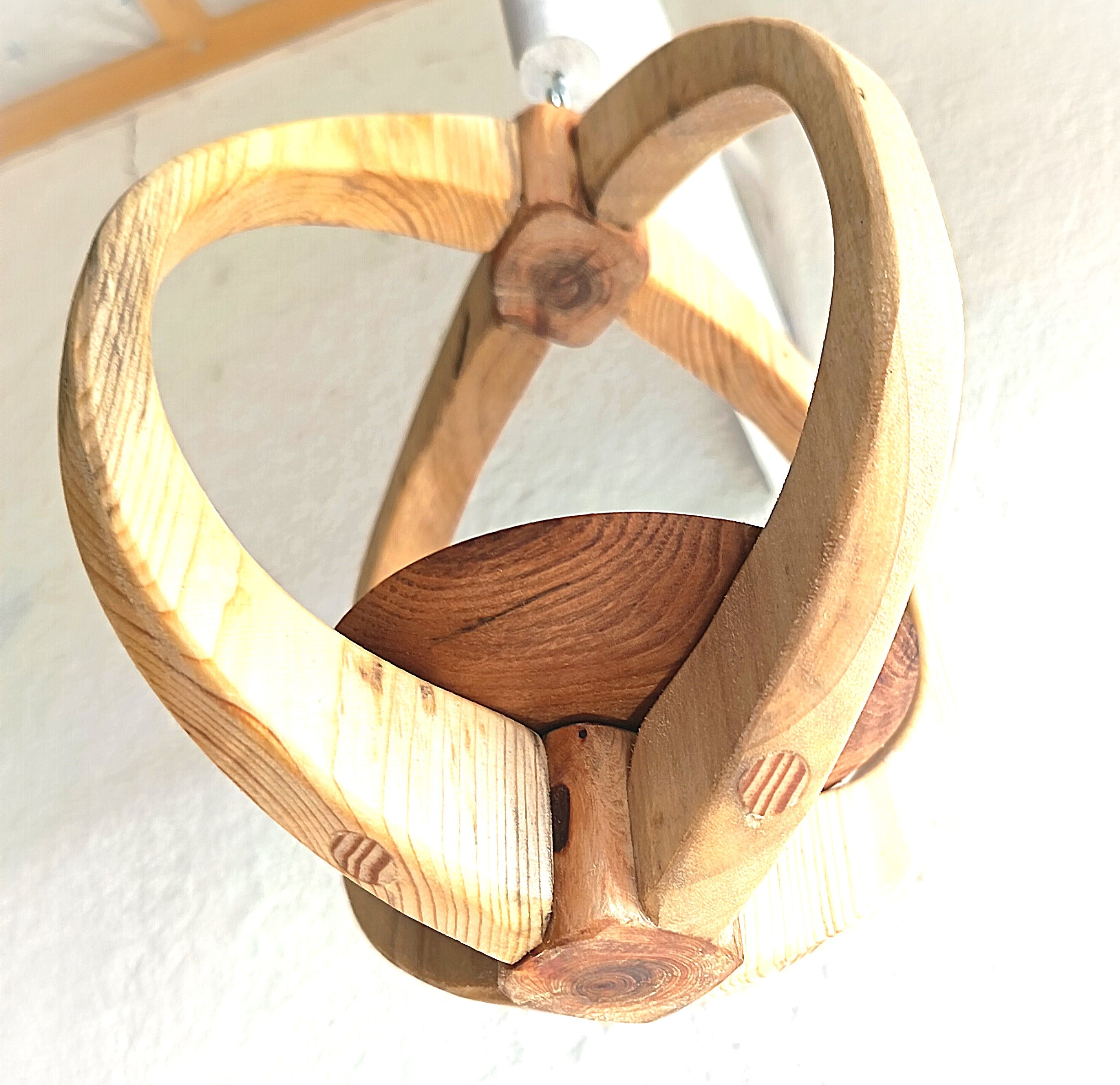 Suspension pour plantes en bois massif S039 - Design aérien - (H23cmxL19cm)