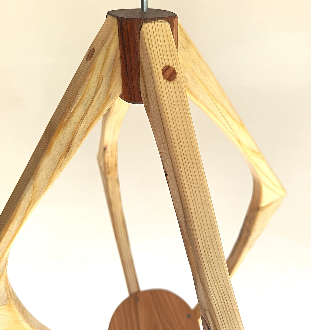 Suspension pour plantes en bois massif S044 - Design aérien - (H60cmxL39cm)