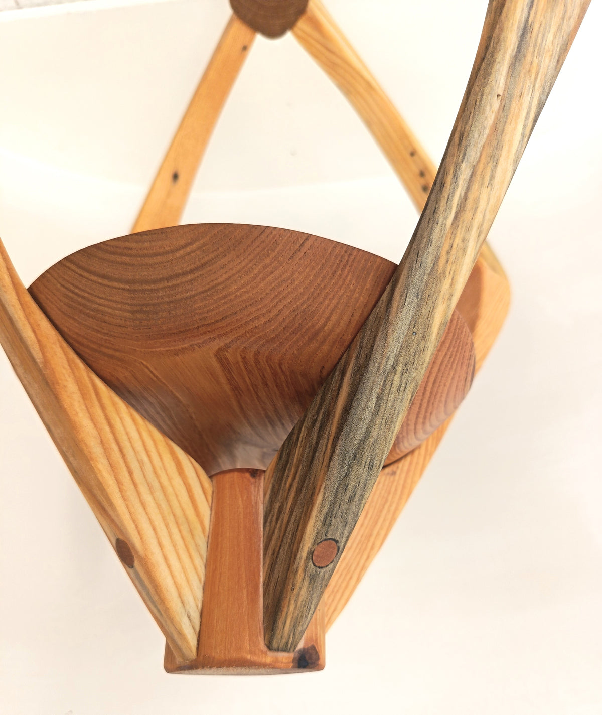 Suspension pour plantes en bois massif S050 - Design aérien - (H54cmxL46cm) Souffle des Bois